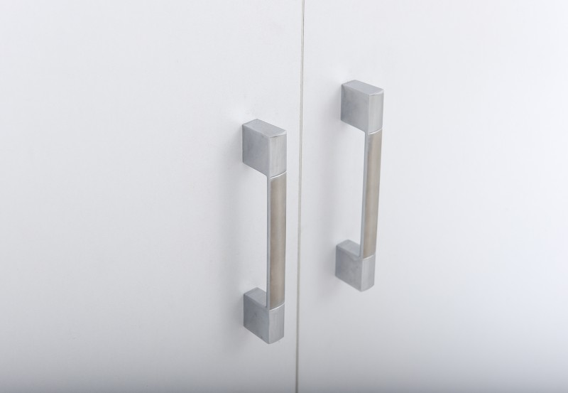 Leo P3V2L Klasični ormari