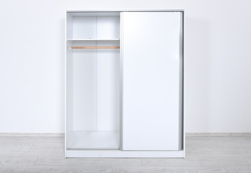 Lux I Ormari s kliznim vratima