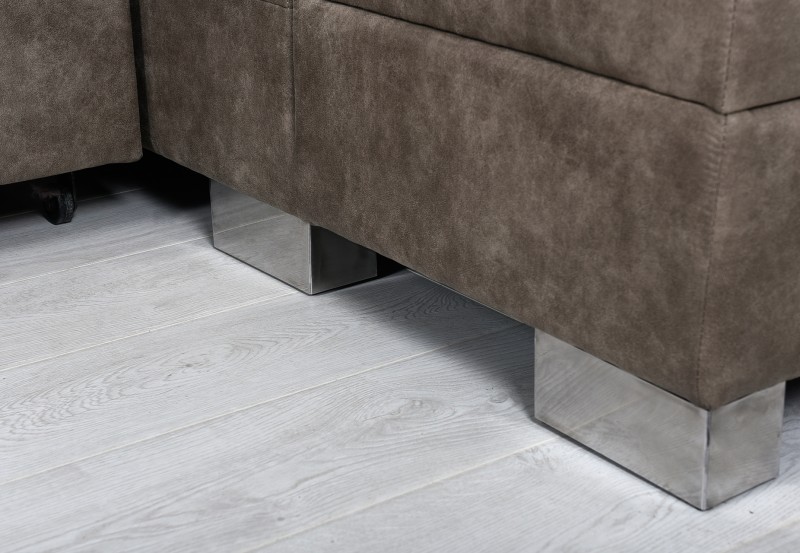 Milano Ugaone garniture