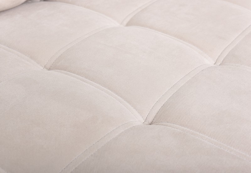 Iva Ugaone garniture